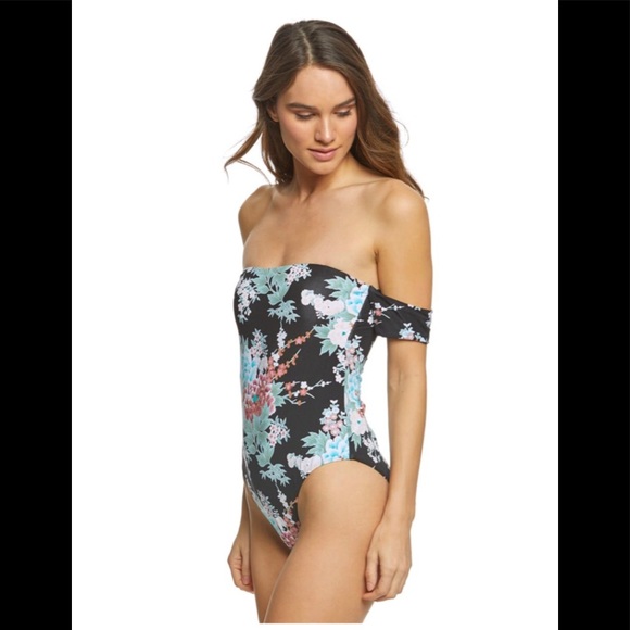 SOLD❌🆕RADIO FIJI KYOTO MARIKO ONE PIECE (SzM) - Picture 4 of 12